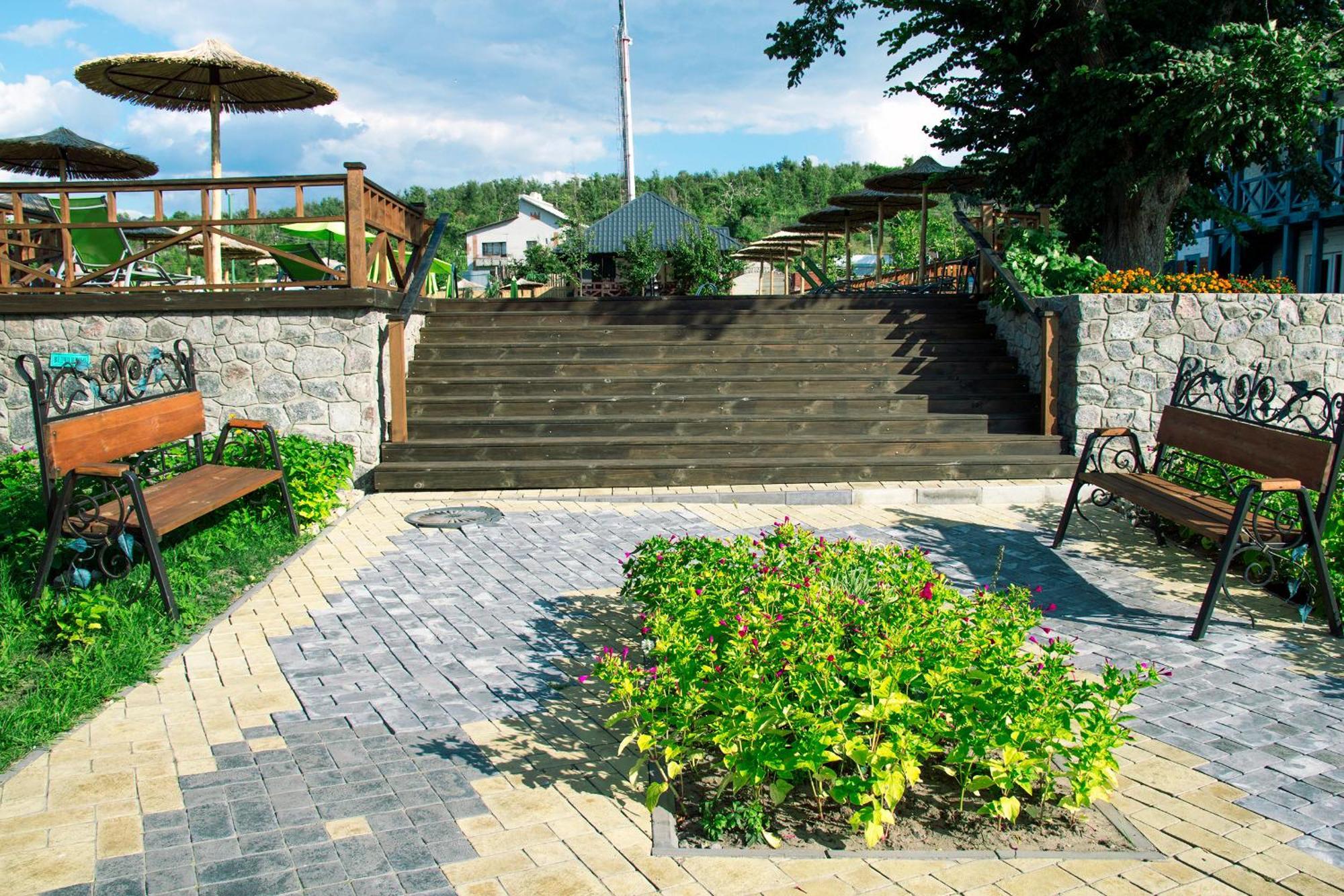 Mayak Resort Kamjanyi Potoki Kültér fotó