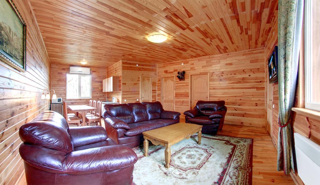 Mayak Resort Kamjanyi Potoki Szoba fotó